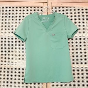 FIGS Jade Catarina Top XS